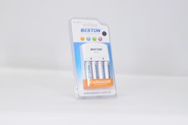 Cargador de Pilas Beston BST-C801B